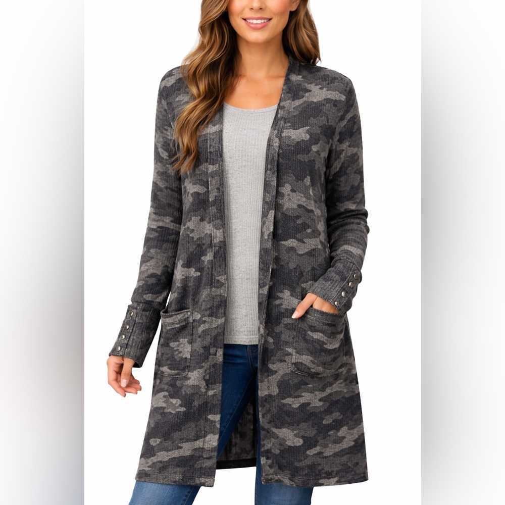 Never Worn! Adorable & Soft French Laundry Camo Cardigan